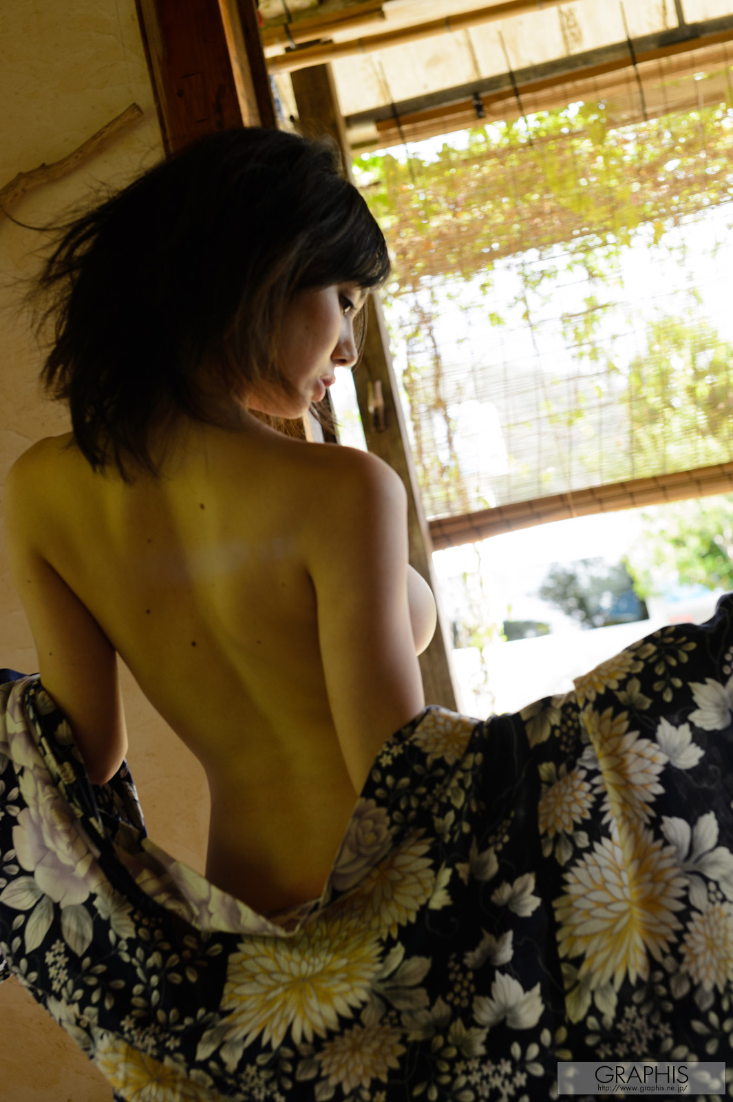 aimi-yoshikawa-naked-tits-kimono-hairy-pussy-graphis-07