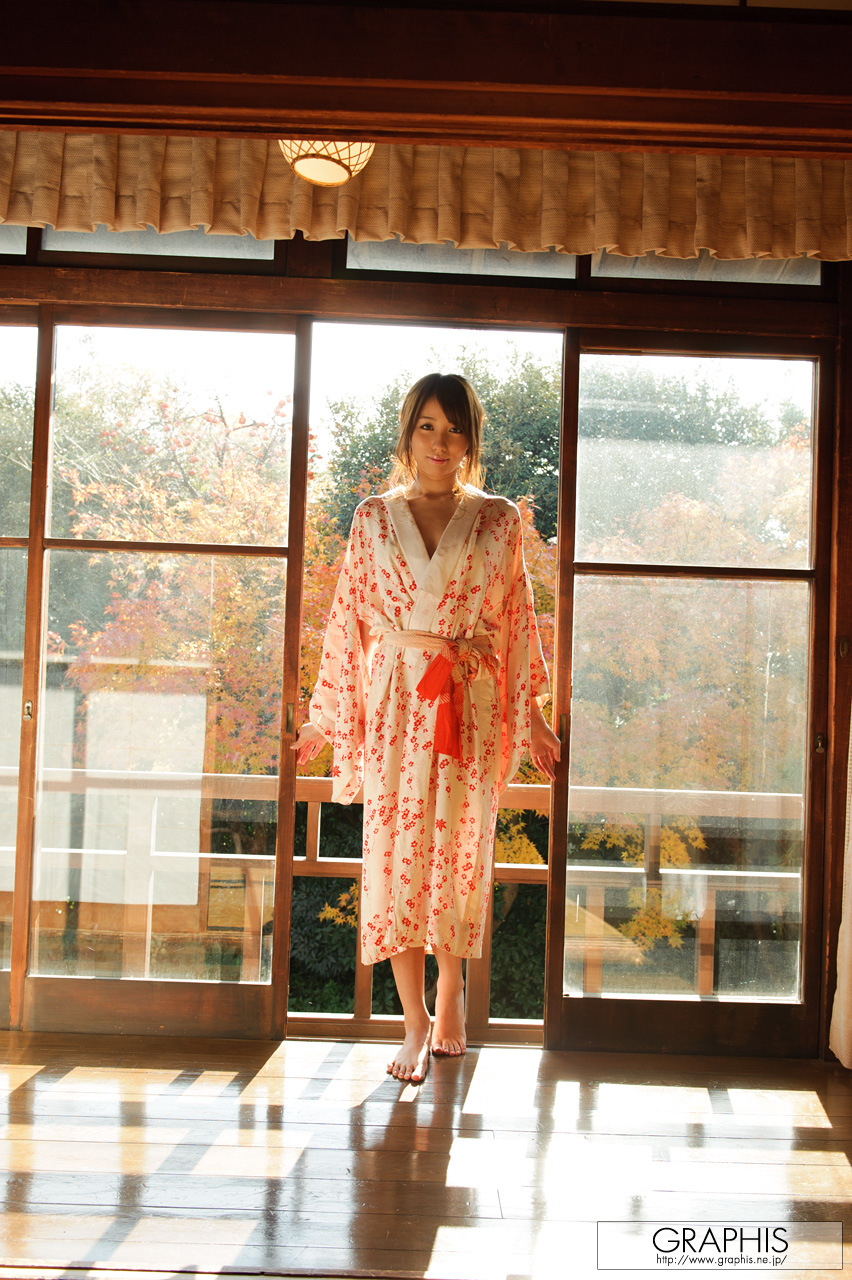 alice-miyuki-nude-kimono-graphis-02