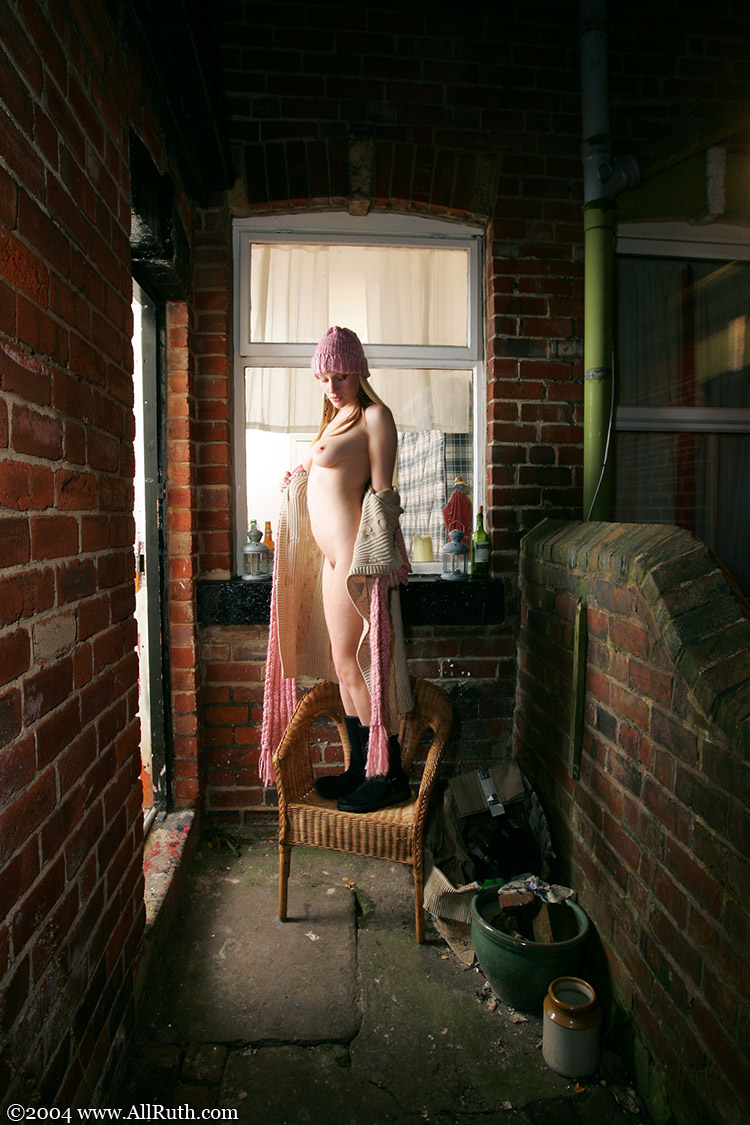 all-ruth-blonde-pink-wool-hat-backyard-naked-14