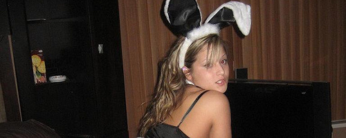 Amateur girl in sexy bunny dress