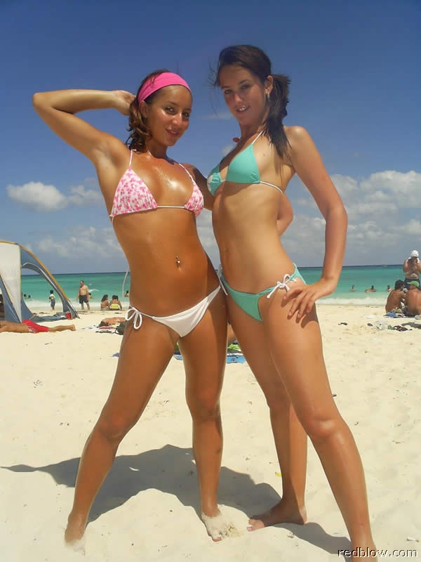 beach-girls-09