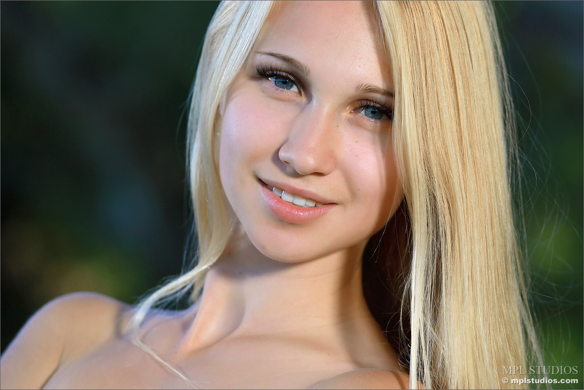 belonika-nude-young-blonde-small-tits-meadow-mplstudios-24