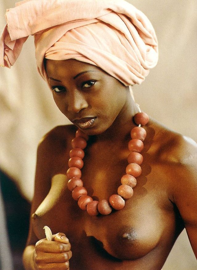 black-ladies-by-uwe-ommer-erotic-ebony-nude-19