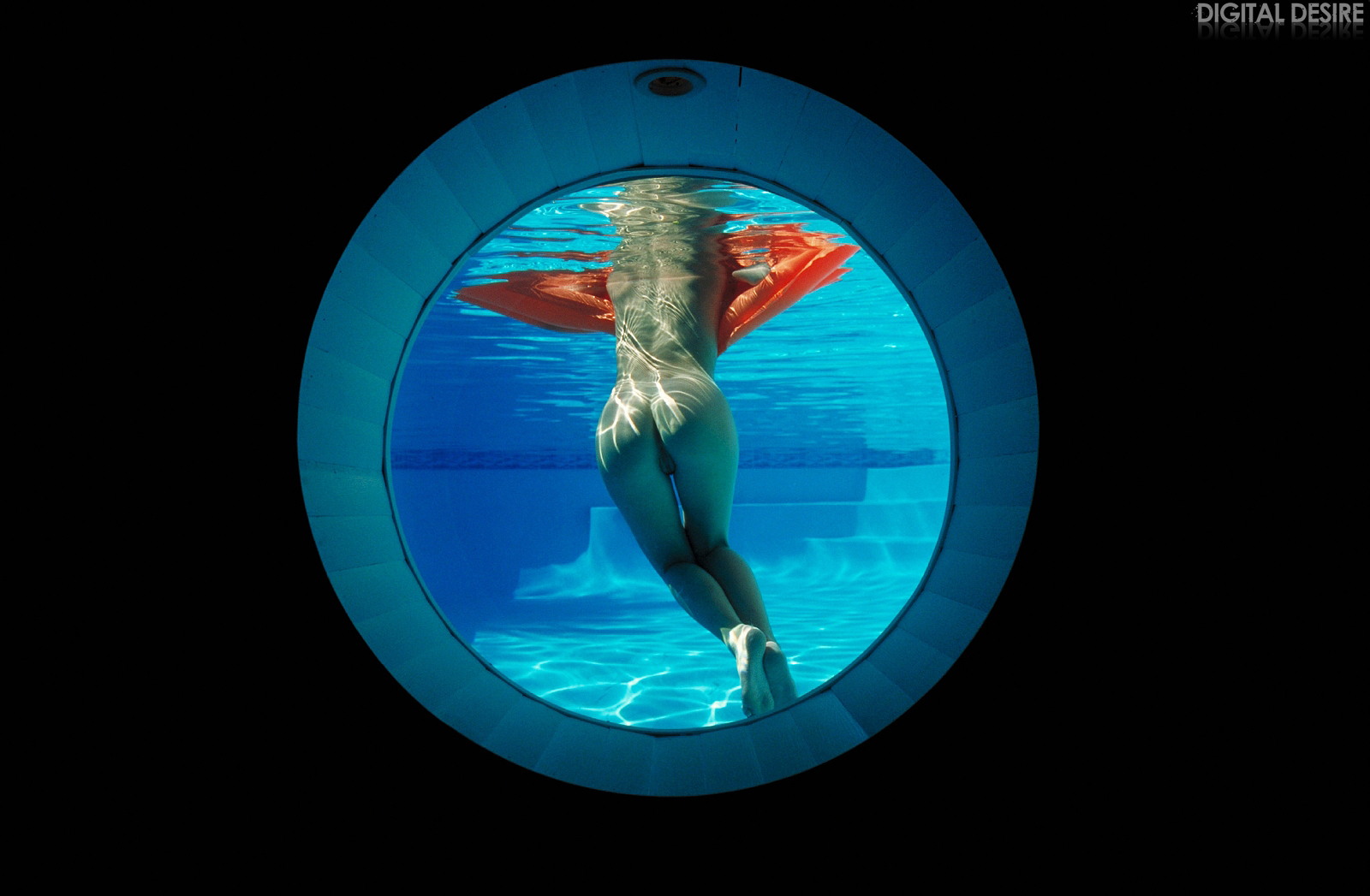 sophia-naked-underwater-pool-pussy-blonde-23