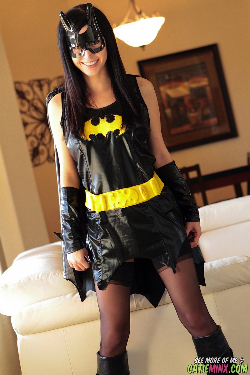 Catie Minx Batgirl Redbust