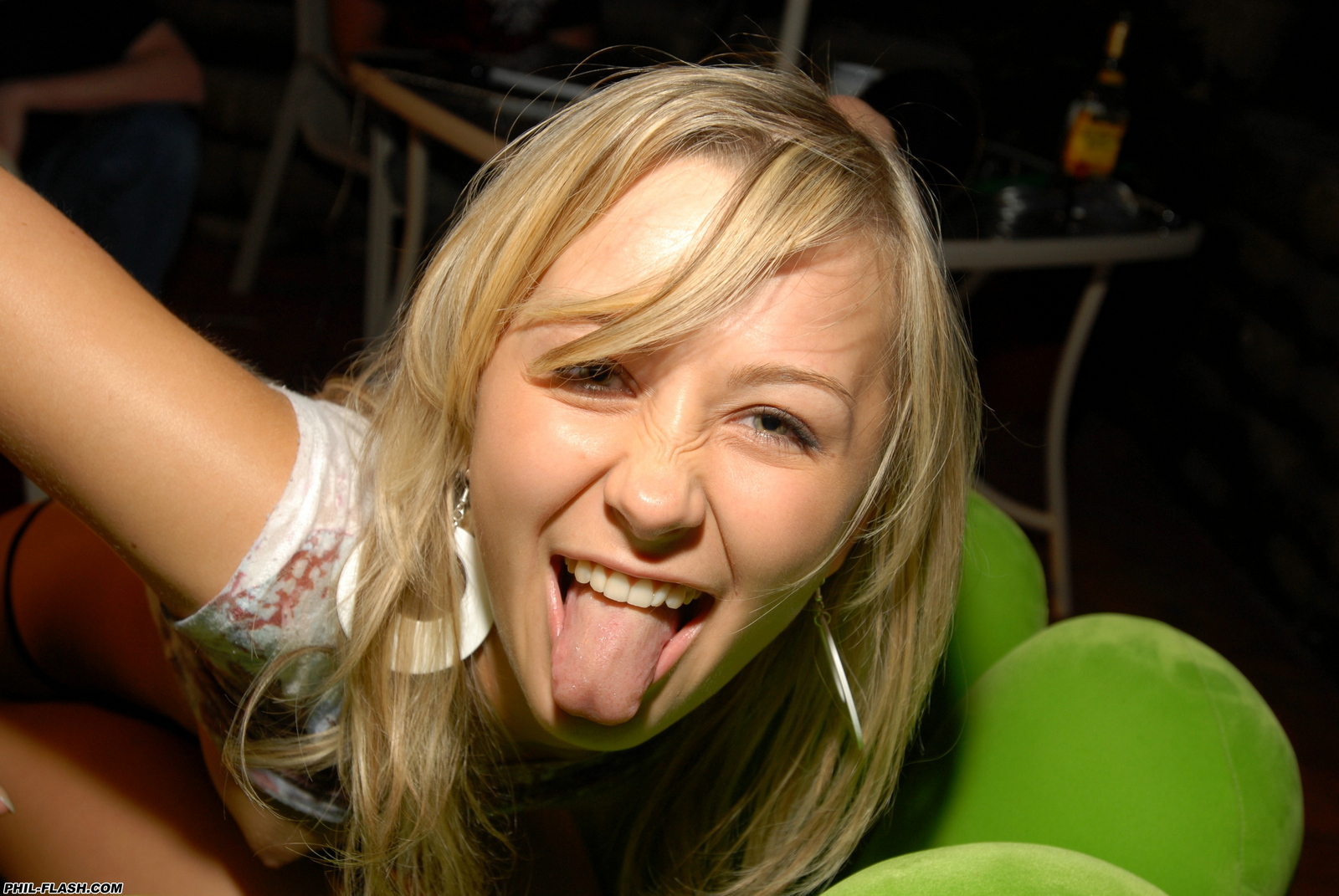 kasia-naked-teen-drinking-alcohol-young-blonde-pussy-phil-flash-21