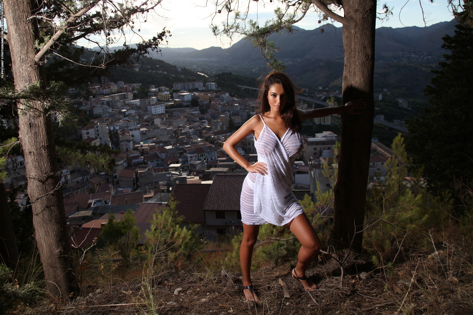 ela-nude-tits-hill-view-town-photodromm-01