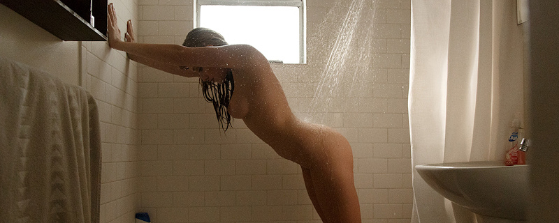 Ember Volland – Shower hour