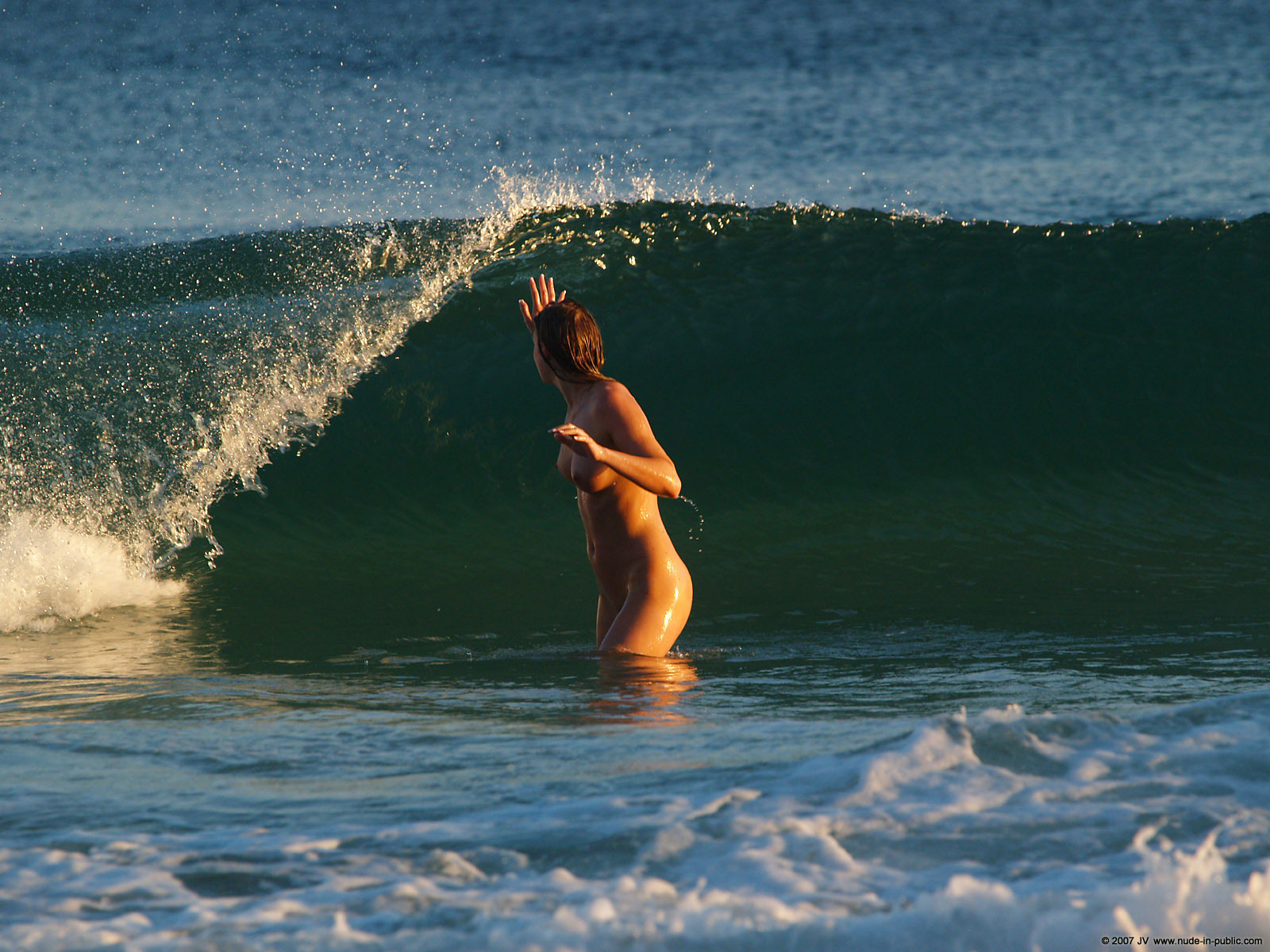 edita-s-naked-on-beach-blonde-seaside-nude-in-public-57