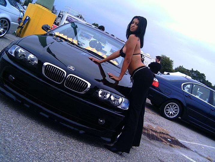 girls-and-bmw-12