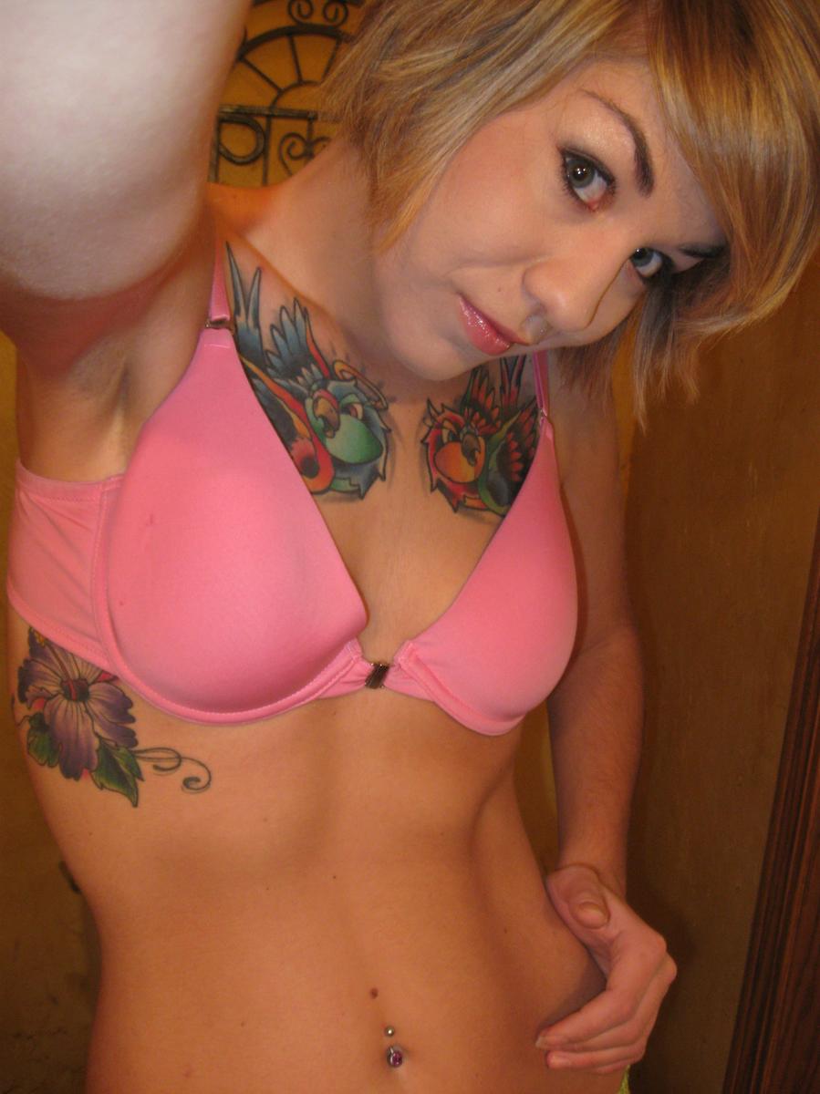 girls-with-tattoos-46