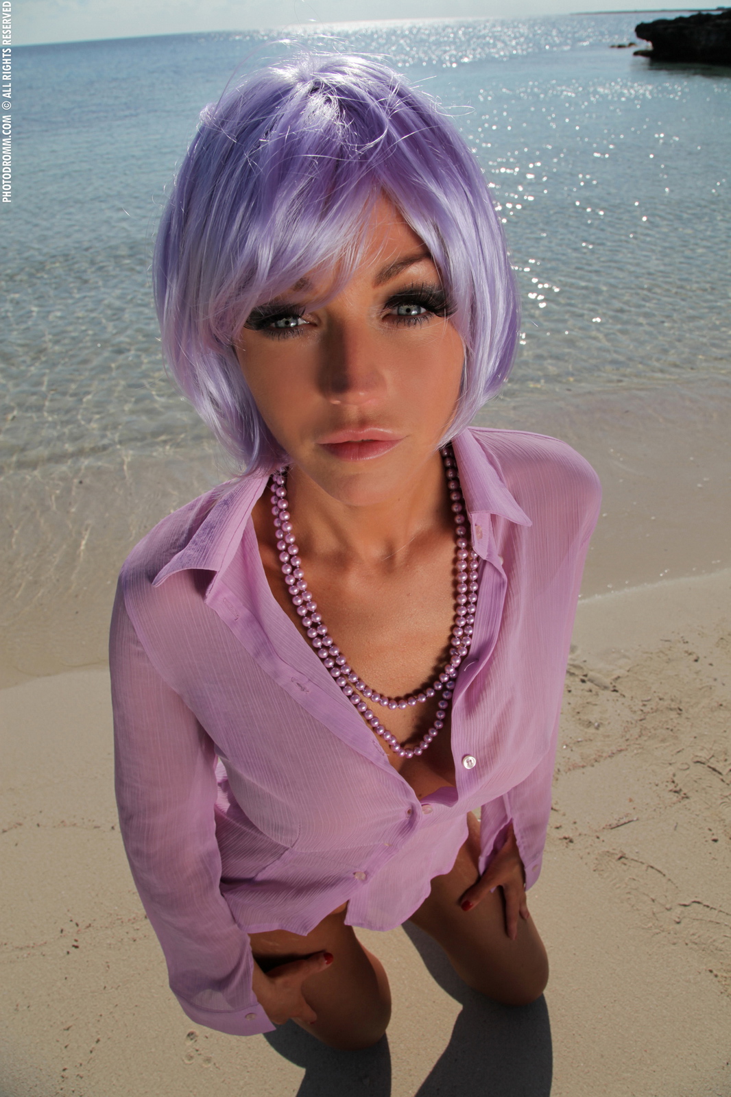 holly-henderson-boobs-seaside-nude-purple-wig-photodromm-02
