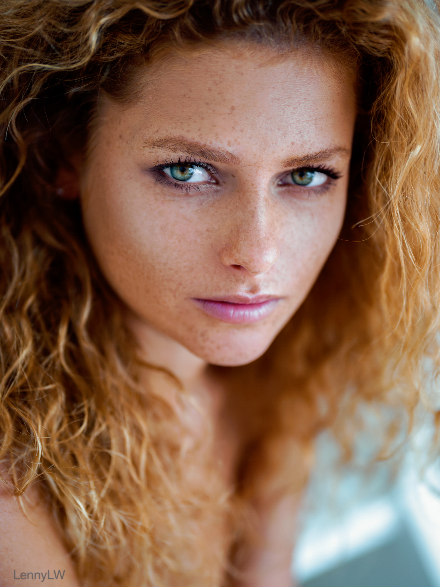 julia-yaroshenko-redhead-erotic-model-freckles-nude-lennylw-21