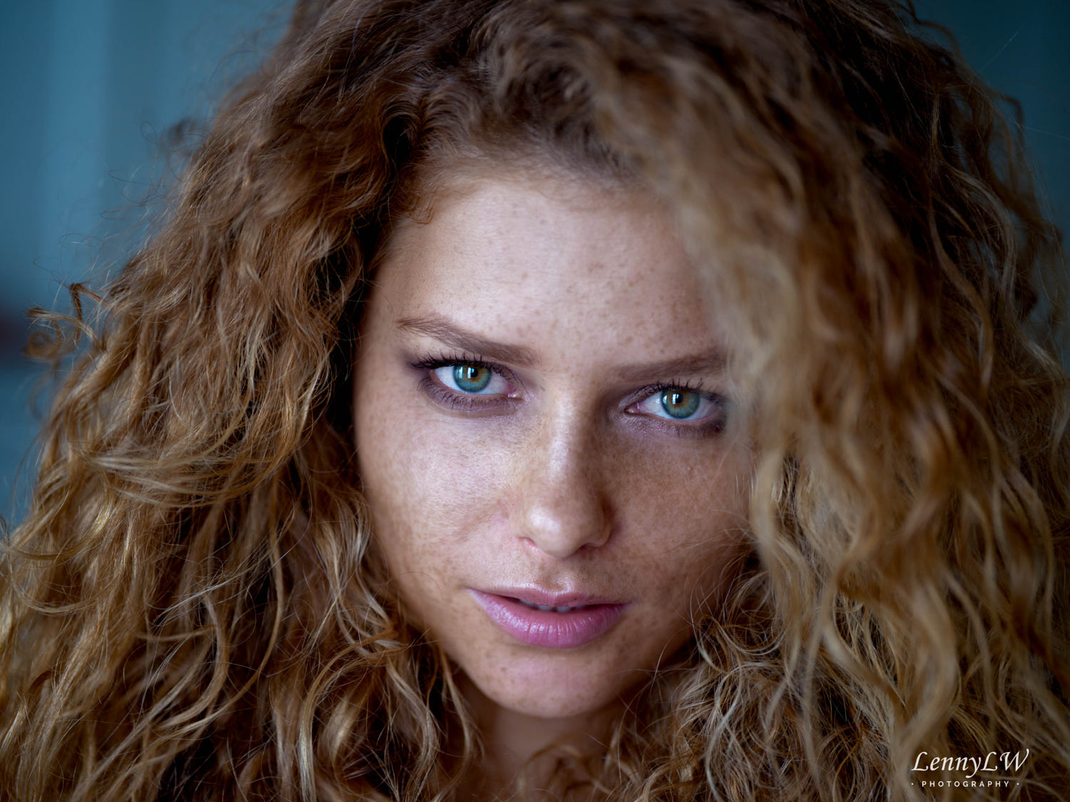 julia-yaroshenko-redhead-erotic-model-freckles-nude-lennylw-24
