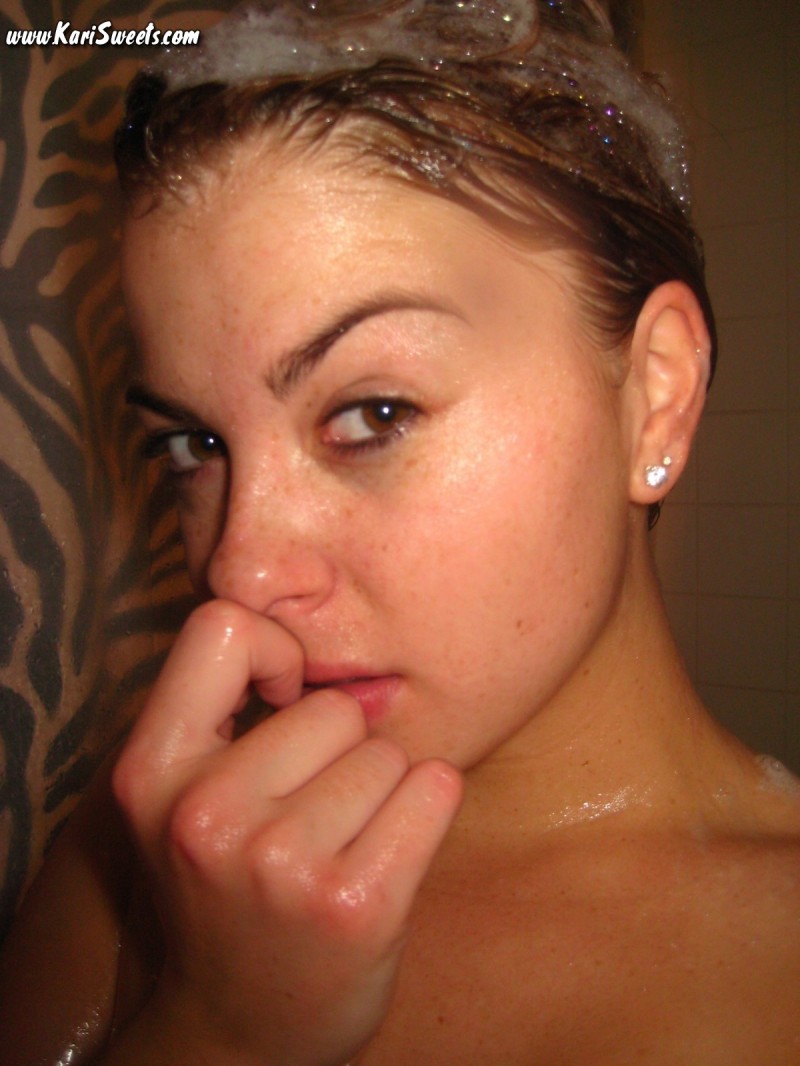Kari Sweets Nude Shower Pics 15