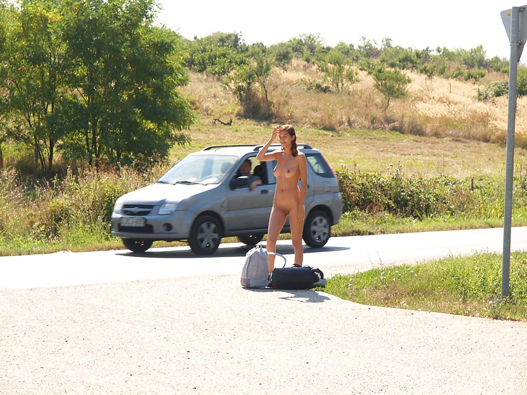 katerina-nude-on-road-hitch-hiking-22