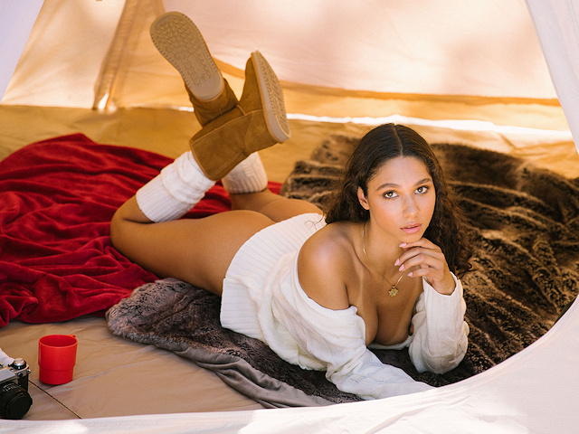 maia-serena-tranquil-setting-naked-brunette-tent-woods-playboy