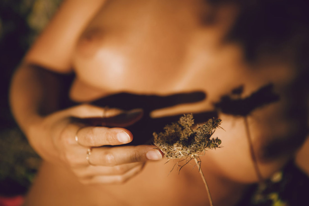 marisa-papen-nude-erotic-picnic-by-jorg-billwitz-28
