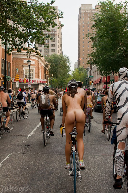 girls-nude-on-bikes-89