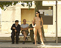 nude-in-public