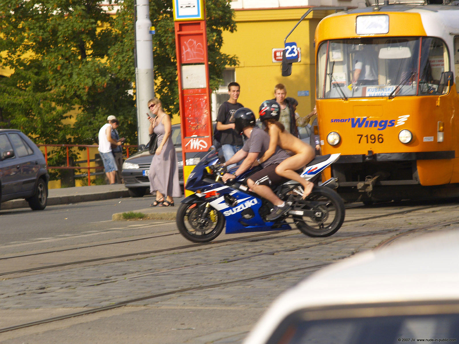 alane-e-motorbike-nude-in-public-27