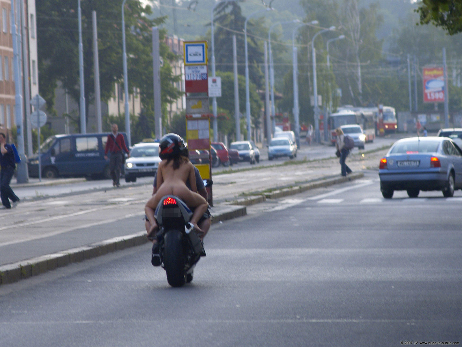 alane-e-motorbike-nude-in-public-65