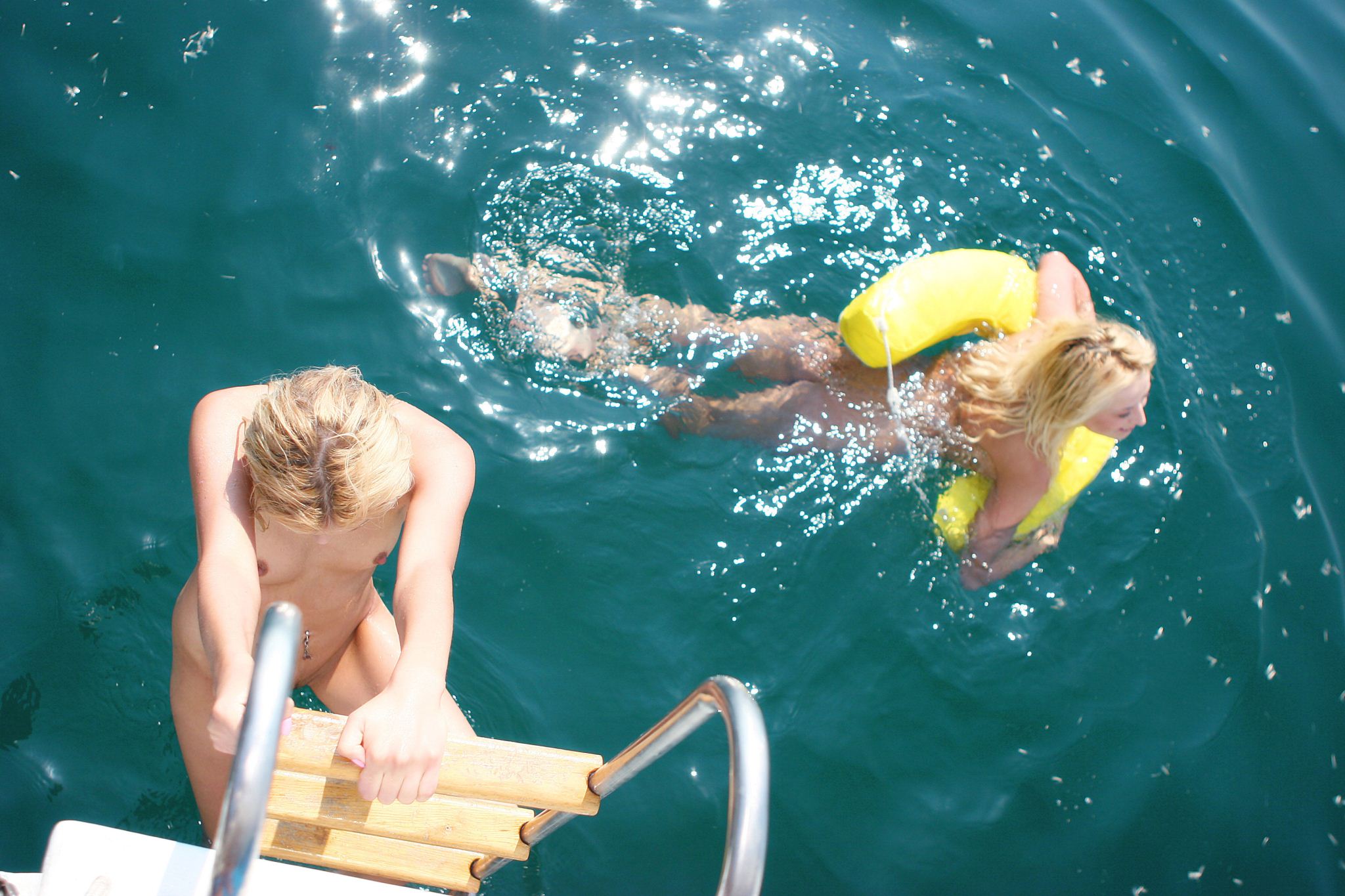 olga-oxana-perfect-twins-blonde-naked-yacht-metart-34