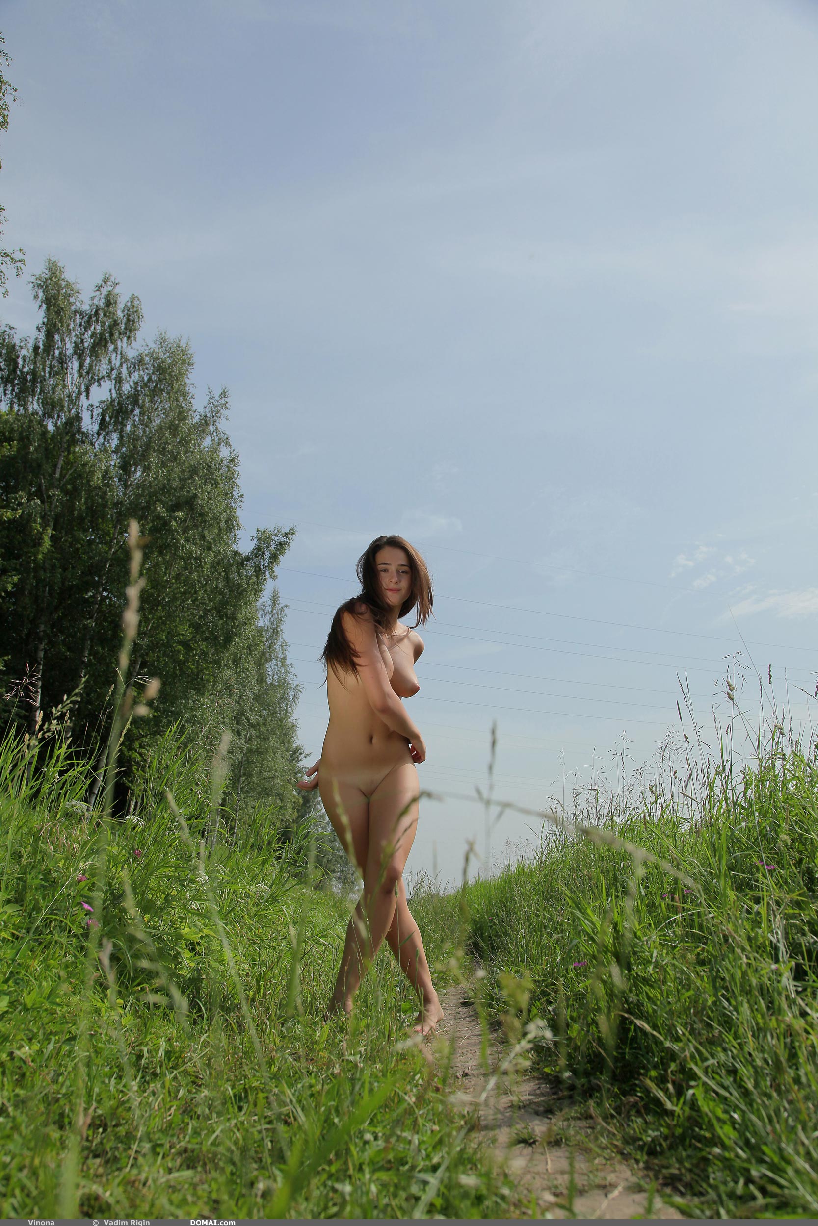 vinona-nude-young-outdoor-river-domai-16