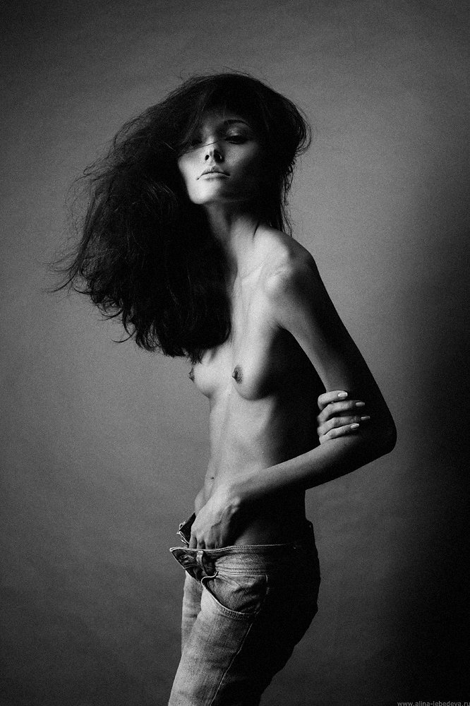 alina-lebedeva-erotic-nude-art-photos-01