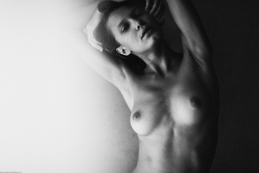 alina-lebedeva-erotic-nude-art-photos-30