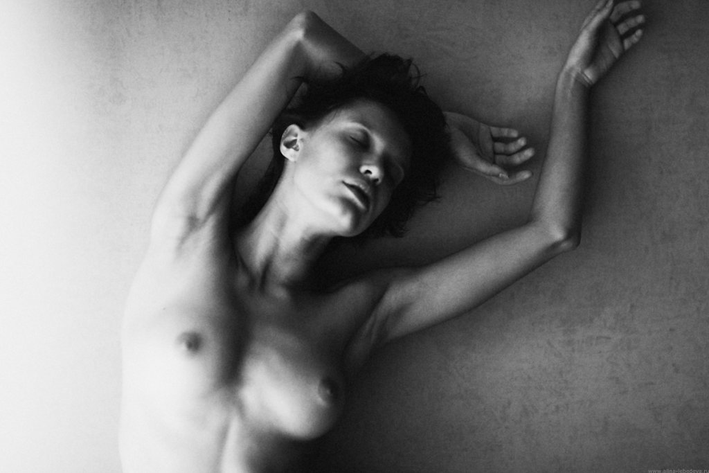 alina-lebedeva-erotic-nude-art-photos-31