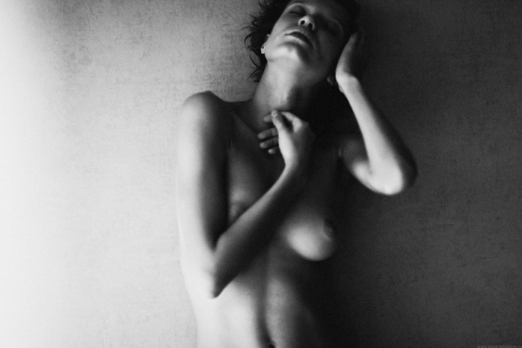 alina-lebedeva-erotic-nude-art-photos-32