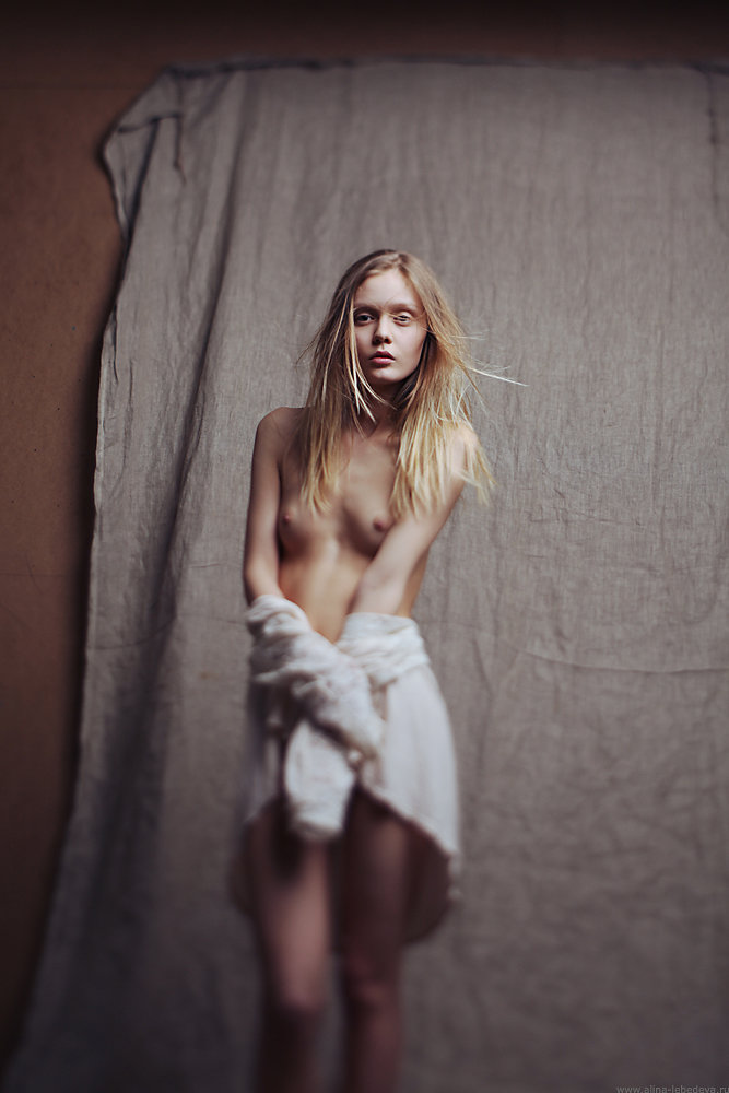 alina-lebedeva-erotic-nude-art-photos-49