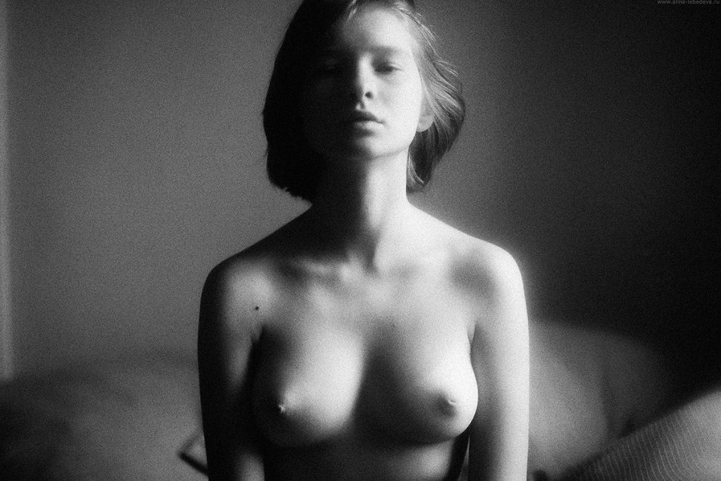 alina-lebedeva-erotic-nude-art-photos-79