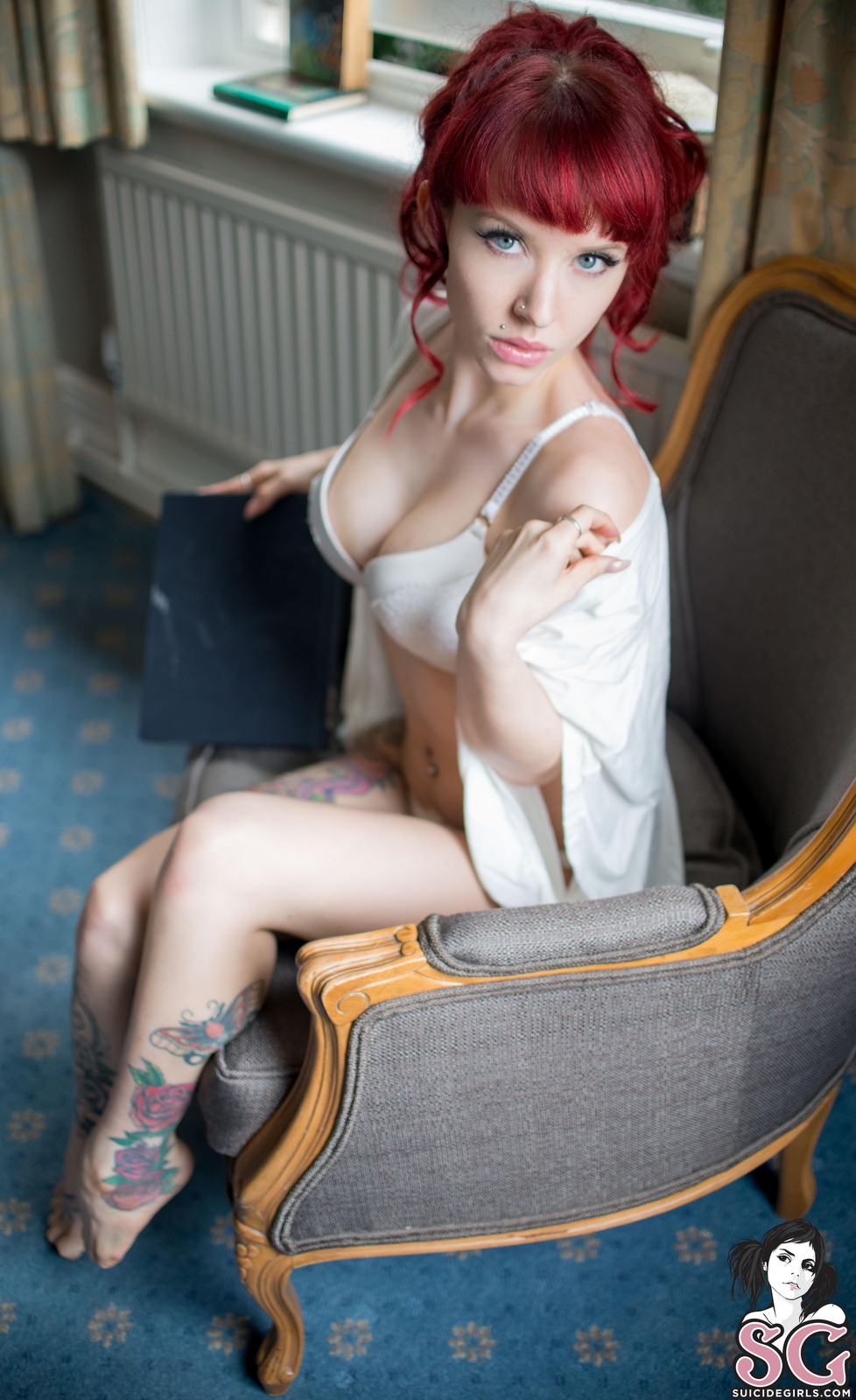 rouge-naked-redhead-tattoos-white-lingerie-suicide-girls-02