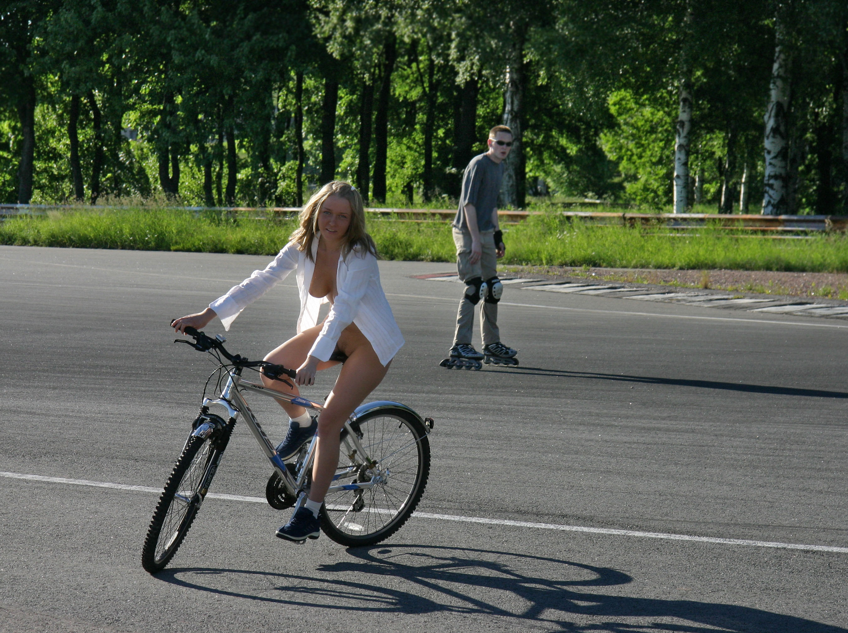 sonya-a-jeans-naked-riding-bike-public-teen-blonde-metart-19