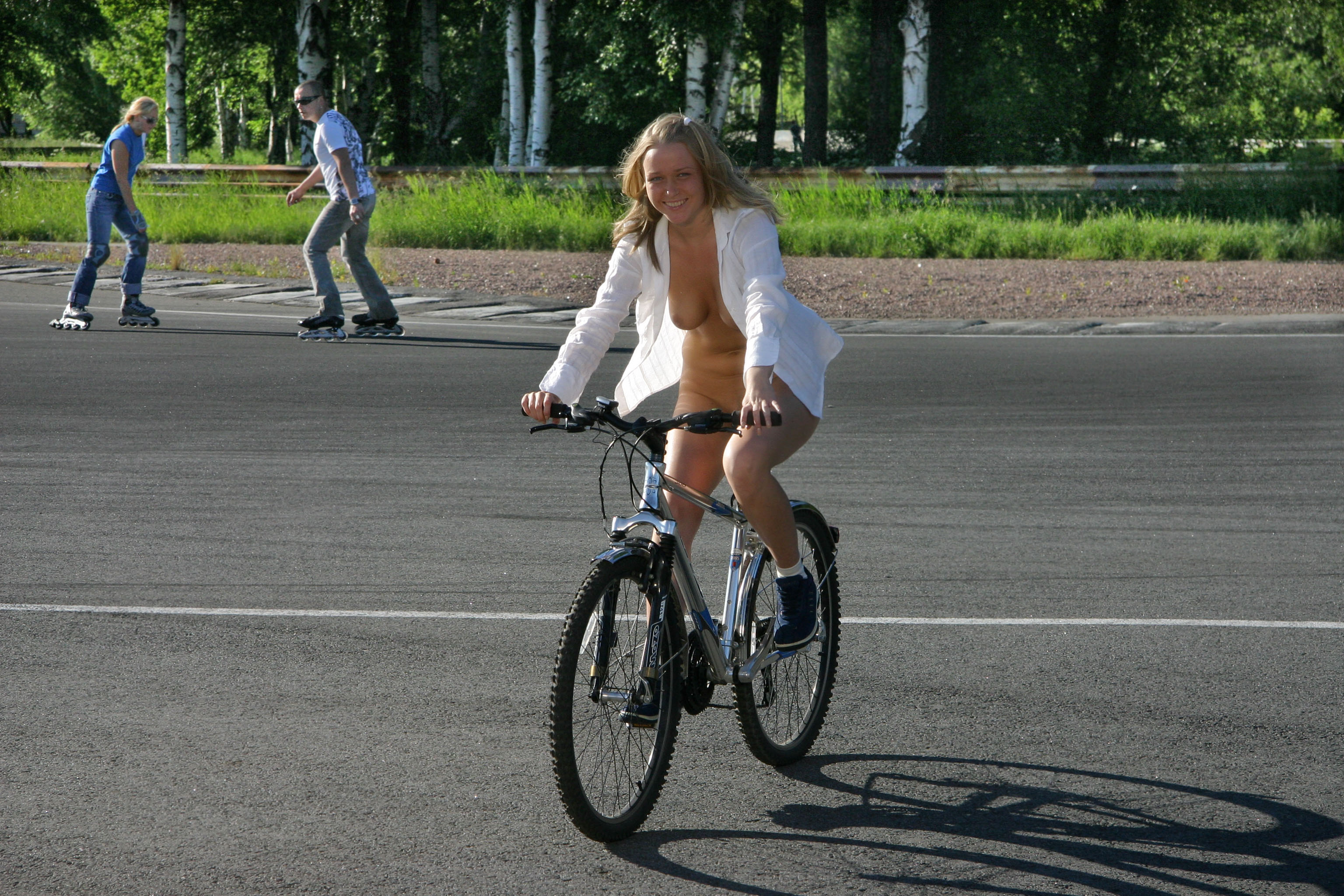 sonya-a-jeans-naked-riding-bike-public-teen-blonde-metart-21