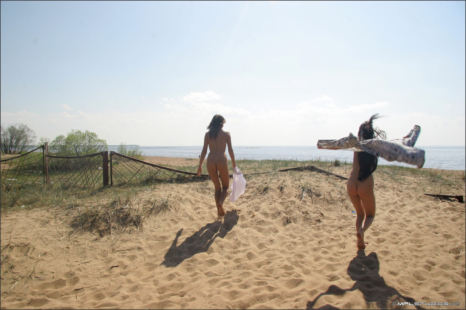 vika-maria-nude-girls-of-summer-beach-mplstudios-39