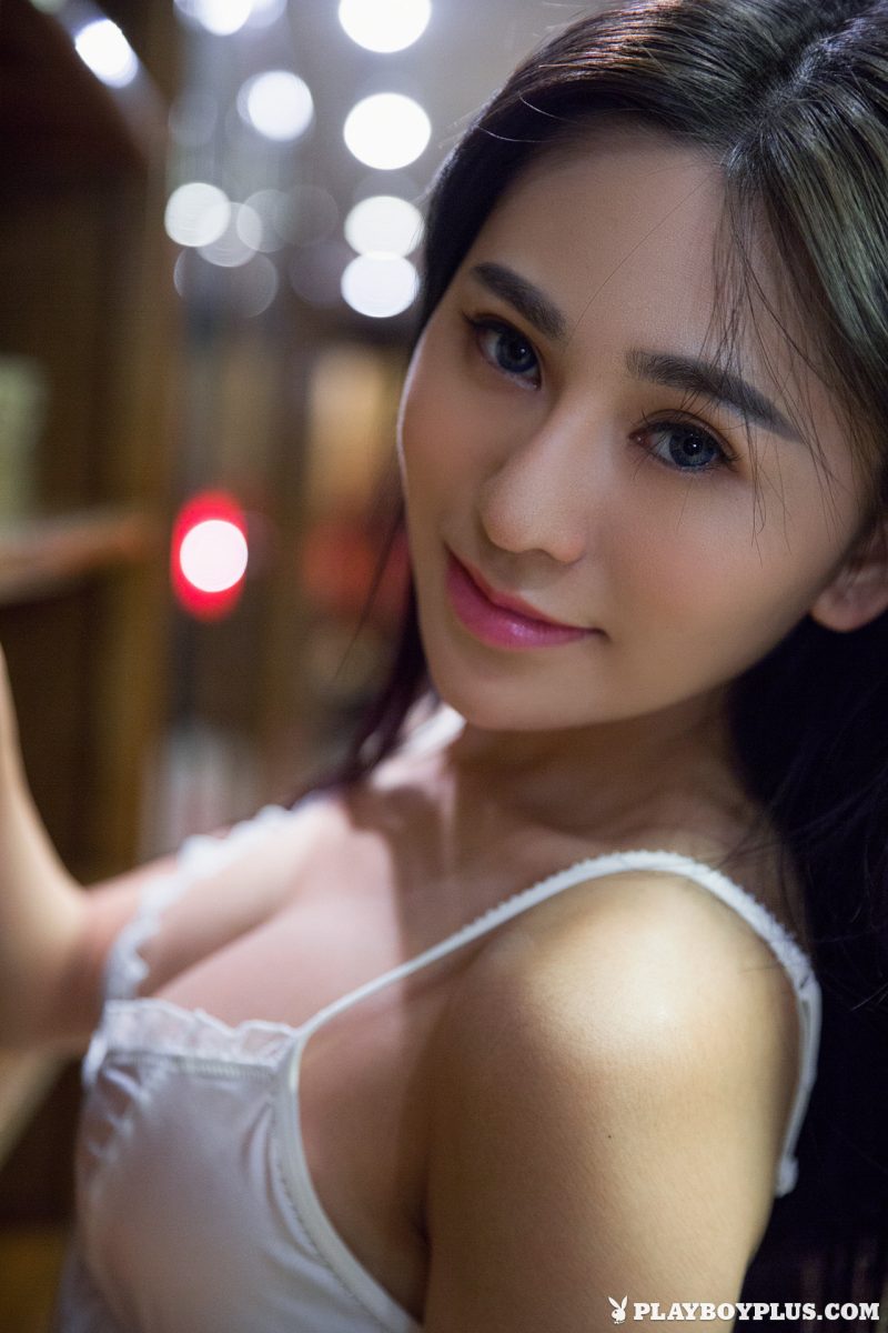 https://redbust.com/wu-muxi-chinese-girl/