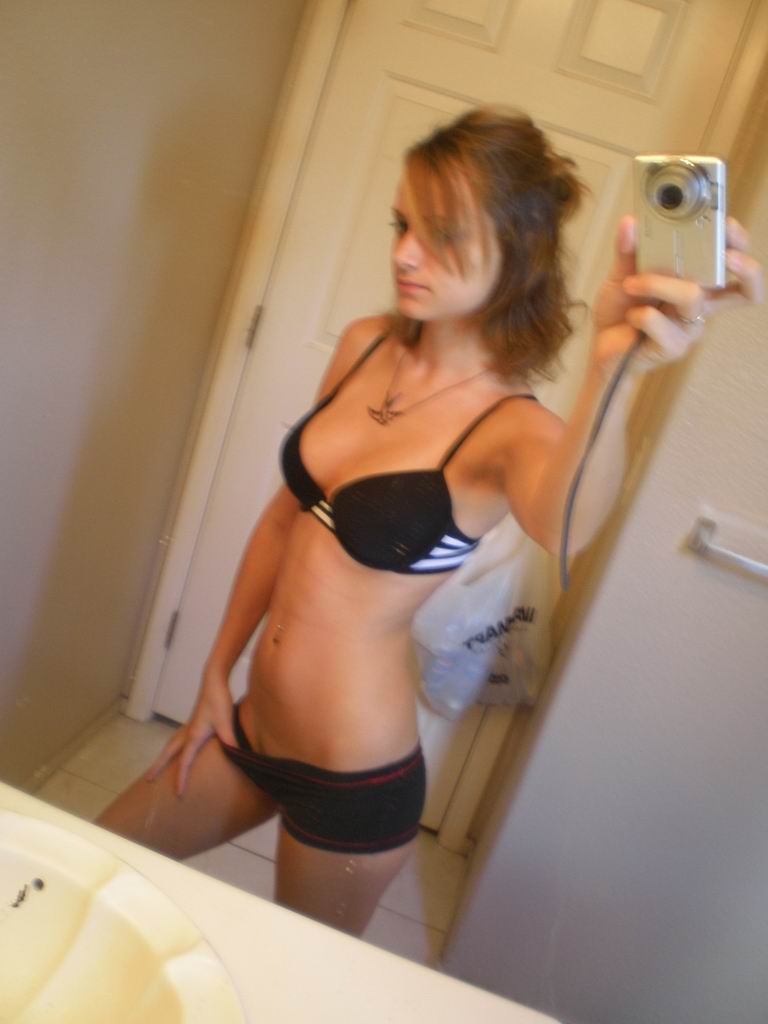 young-amateur-girl-Selfie-at-home-boobs-06