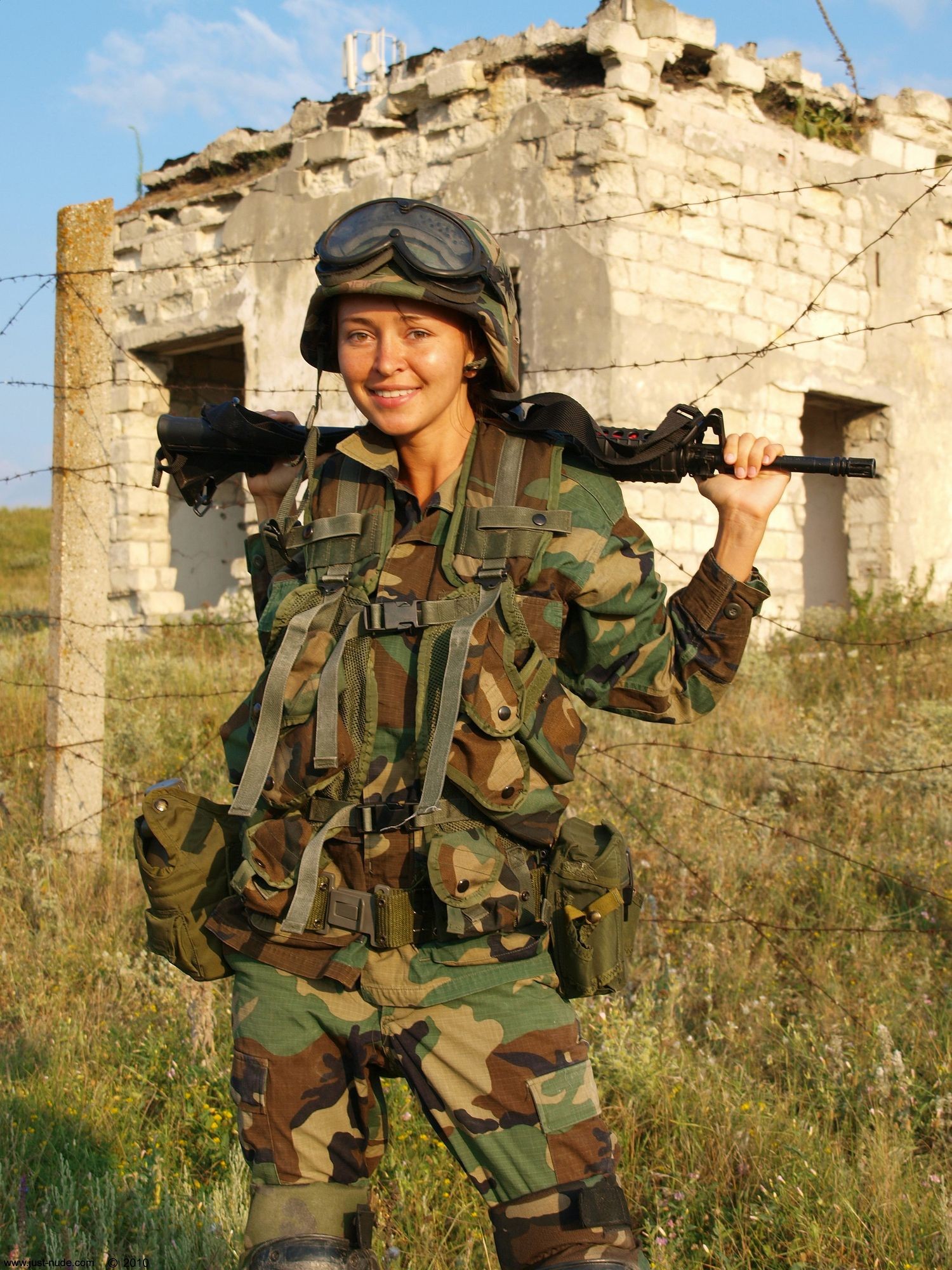 ulia-freedom-fighter-military-girl-just-nude-03