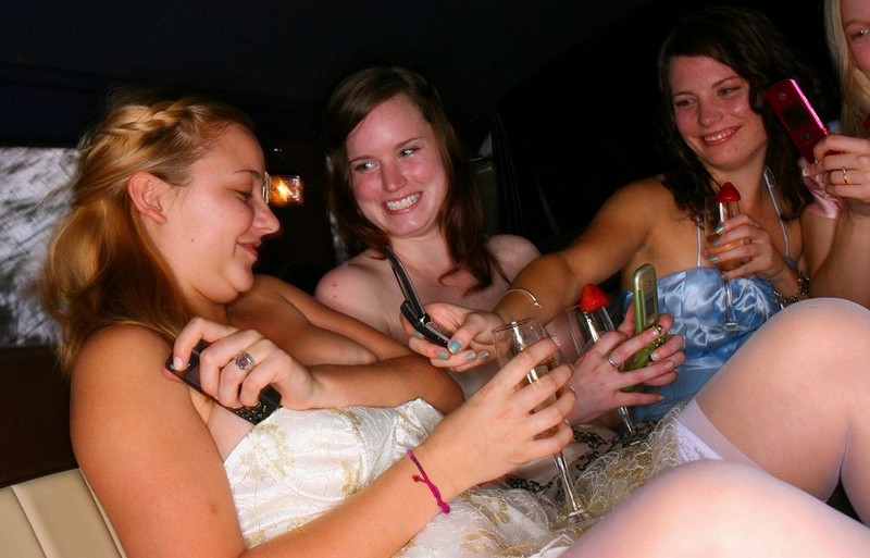 Girls go wild in the limo