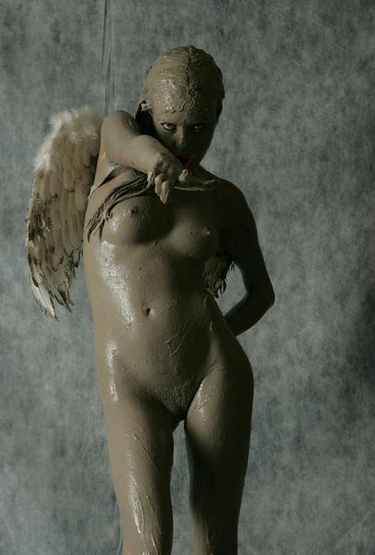 Mud angel